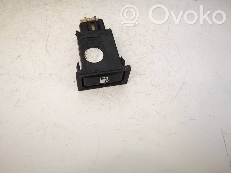 Toyota Avensis T250 Interruttore apertura sportello carburante 