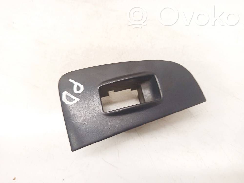 Toyota Avensis T250 Rivestimento pulsantiera finestrino della portiera anteriore