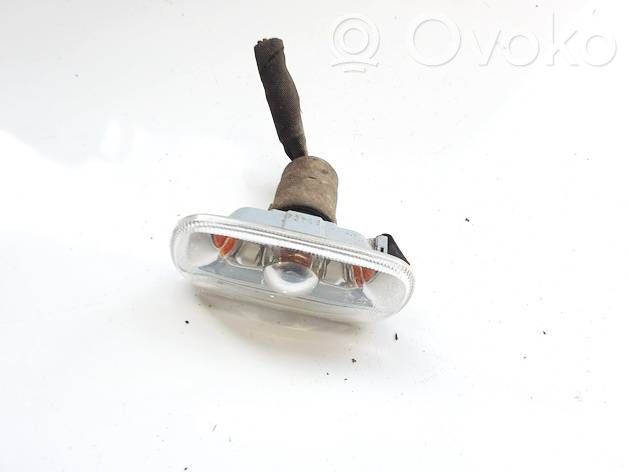 Audi A3 S3 8P Indicatore di direzione del parafango anteriore