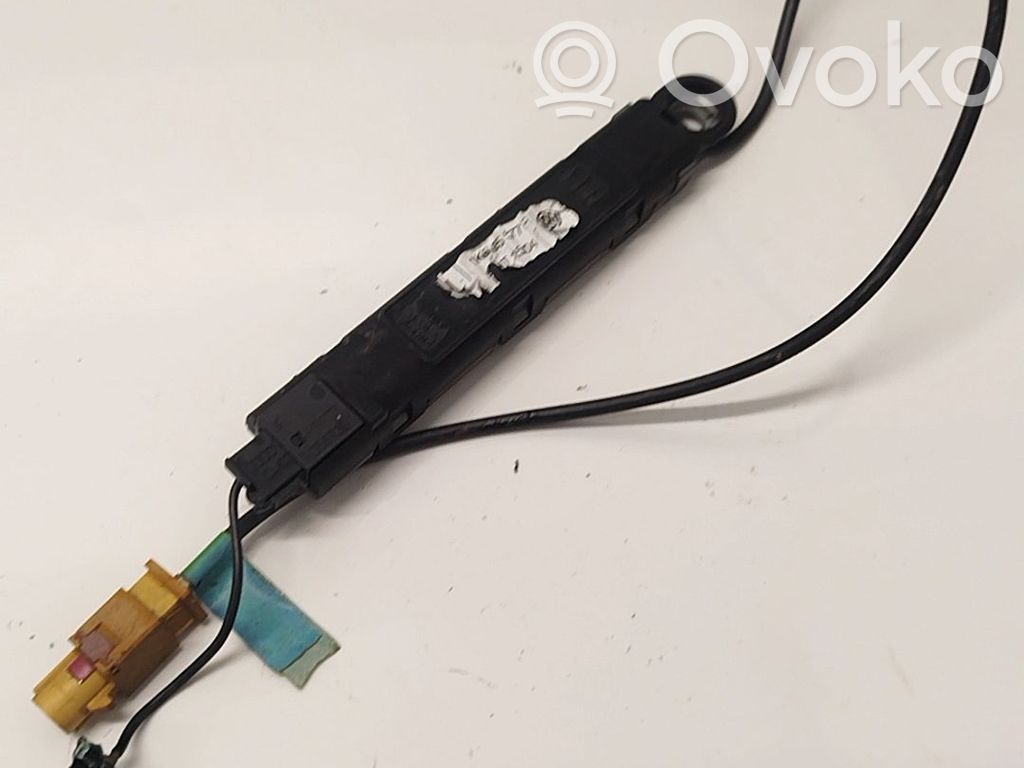 Volkswagen Golf V Unitate control antenă