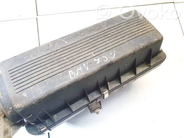 BMW 7 E32 Scatola del filtro dell’aria 