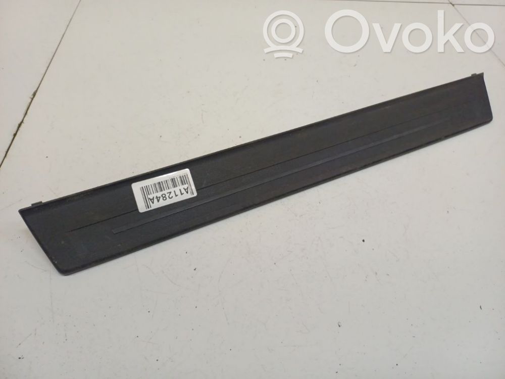 Subaru Legacy Garniture marche-pieds avant