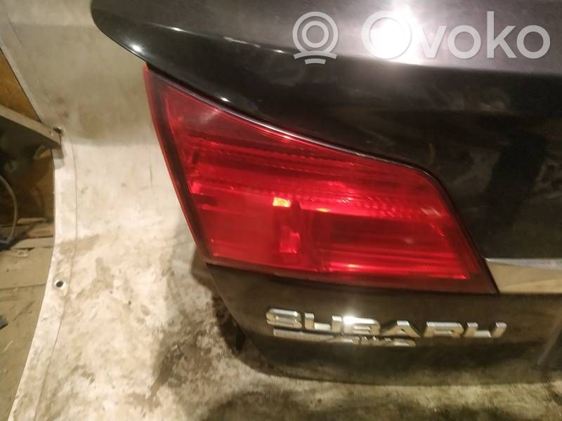 Subaru Legacy Feux arrière sur hayon