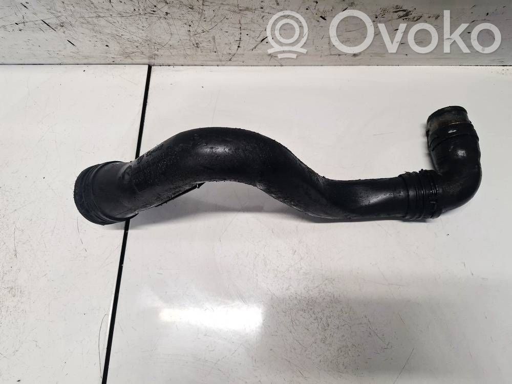 Volkswagen Golf V Furtun/conductă intercooler 
