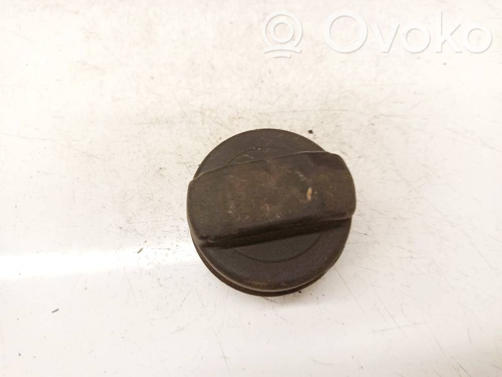 Audi A6 S6 C5 4B Tappo del serbatoio del carburante