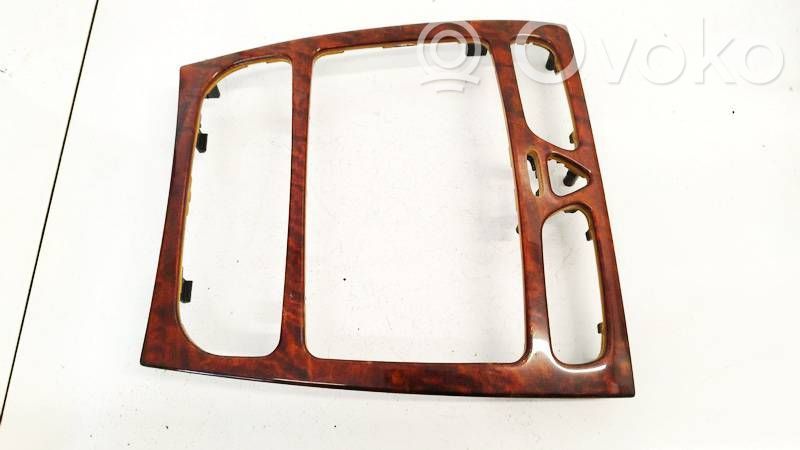 Mercedes-Benz C W203 Console centrale 