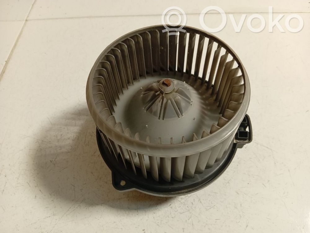 Toyota Avensis T250 Soplador/ventilador calefacción 