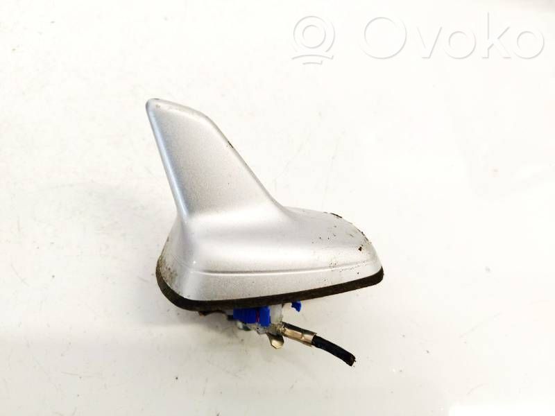 Audi A4 S4 B8 8K Antena GPS 
