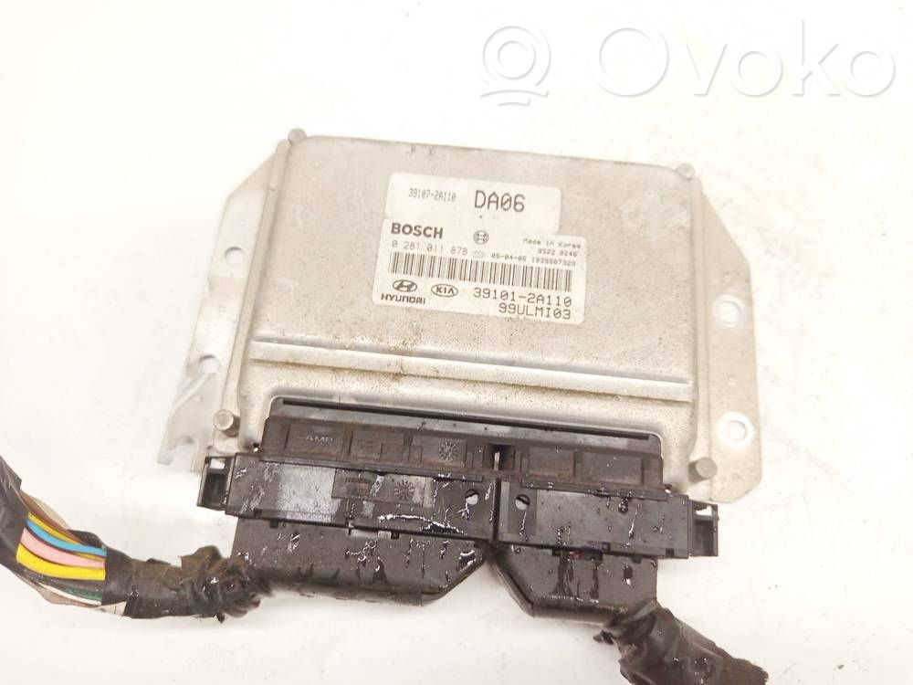 KIA Cerato Engine control unit/module 