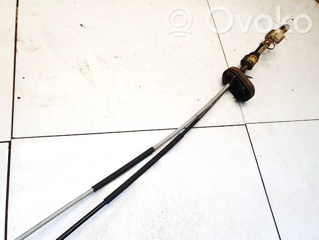 Opel Insignia A Gear shift cable linkage 