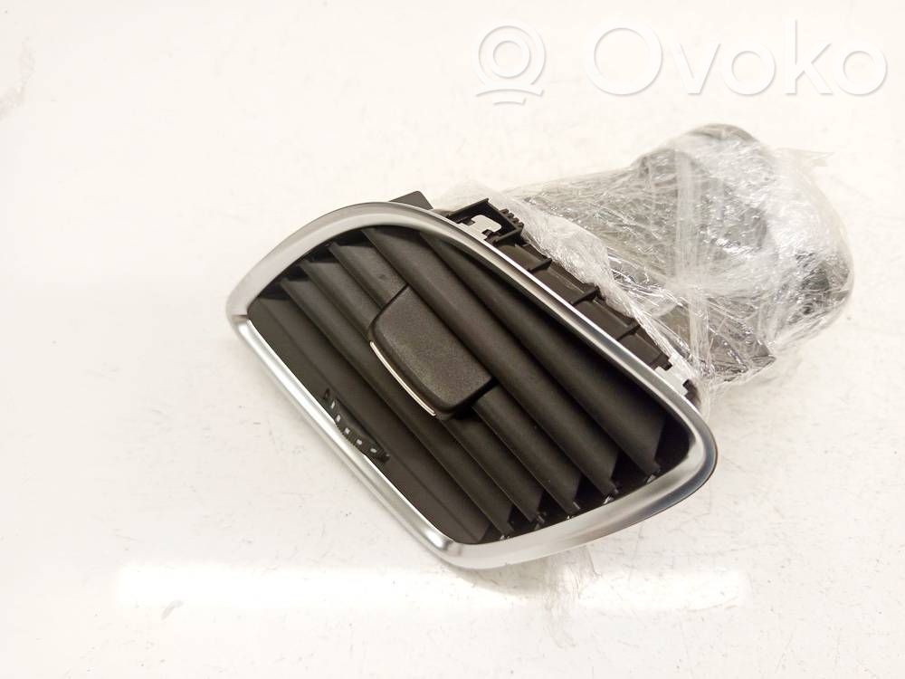 Audi Q3 8U Griglia di ventilazione centrale cruscotto 