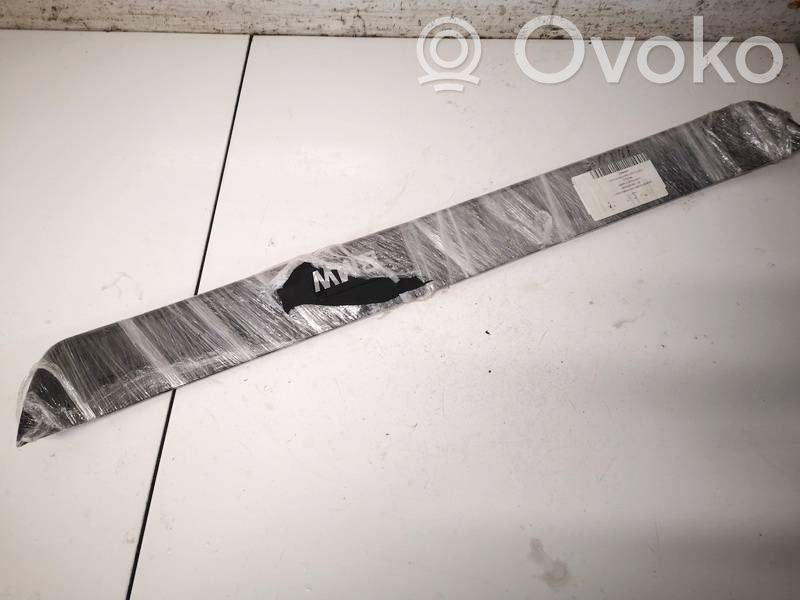 BMW 3 E90 E91 Copertura del rivestimento del sottoporta anteriore 