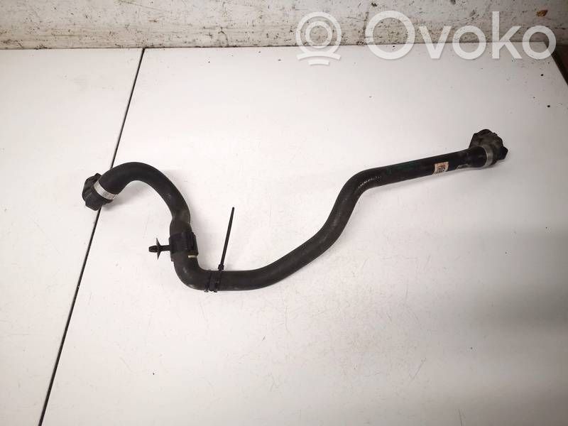BMW 1 F20 F21 Conductă/furtun lichid de răcire motor 