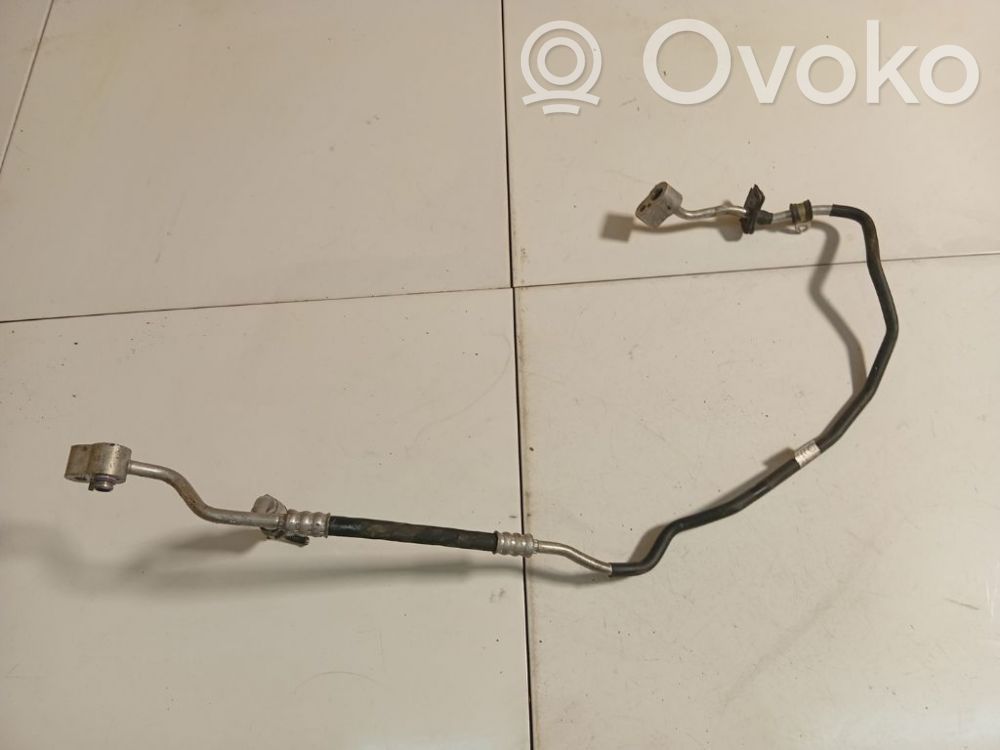 Volkswagen Touareg I Tubo flessibile aria condizionata (A/C) 