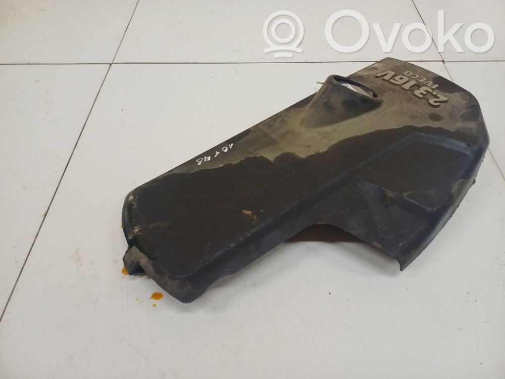 Cubierta del motor (embellecedor)