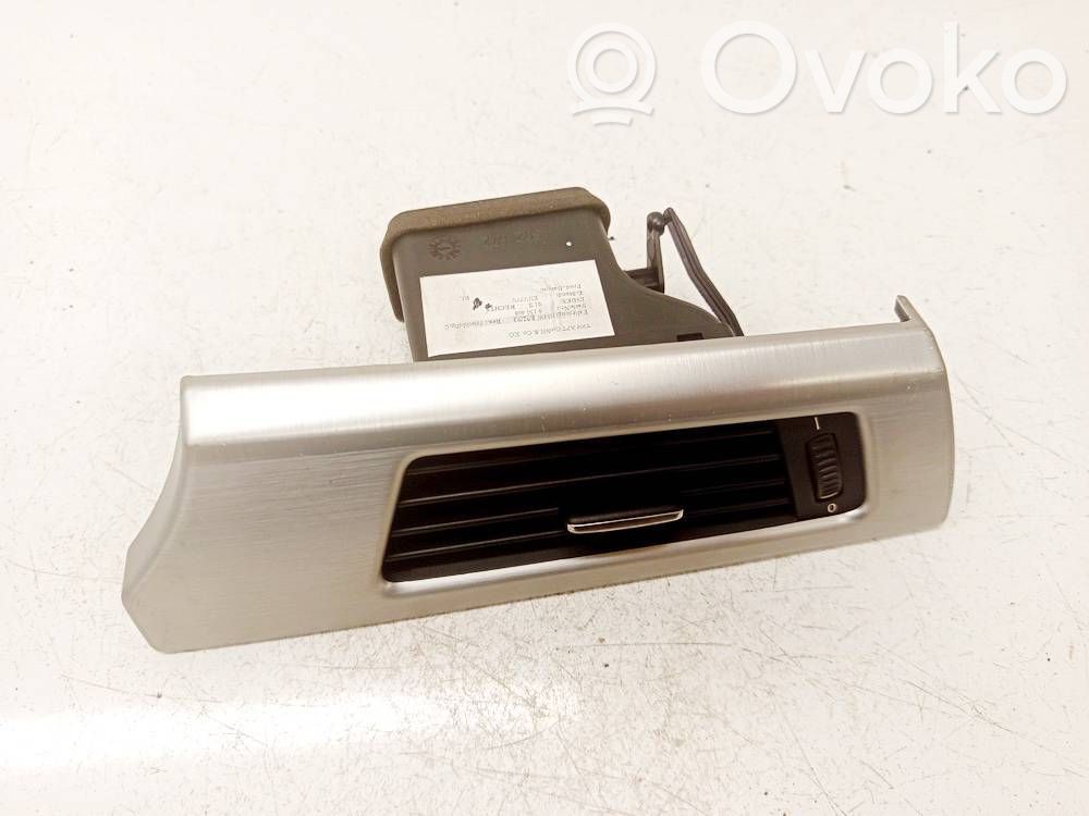 BMW 3 E90 E91 Rejilla de ventilación central del panel 