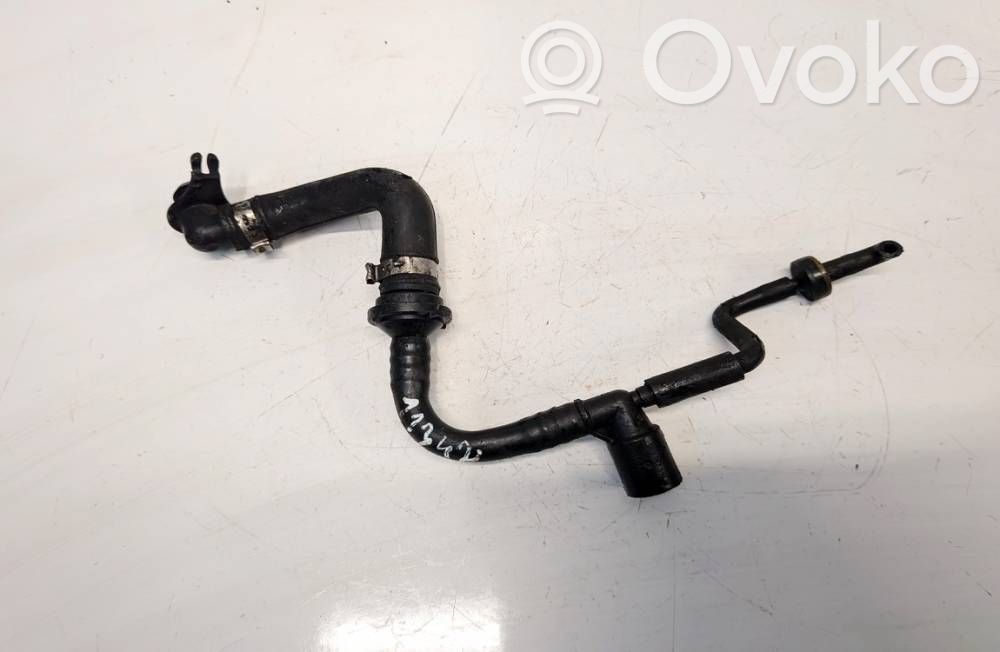 Volkswagen PASSAT B6 Conductă/furtun admisie aer