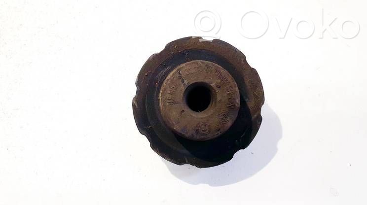 Audi A5 8T 8F Molla elicoidale anteriore con cuscinetti in gomma 