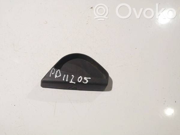 Hyundai Santa Fe Verkleidung seitlich Rücksitzbank unten 
