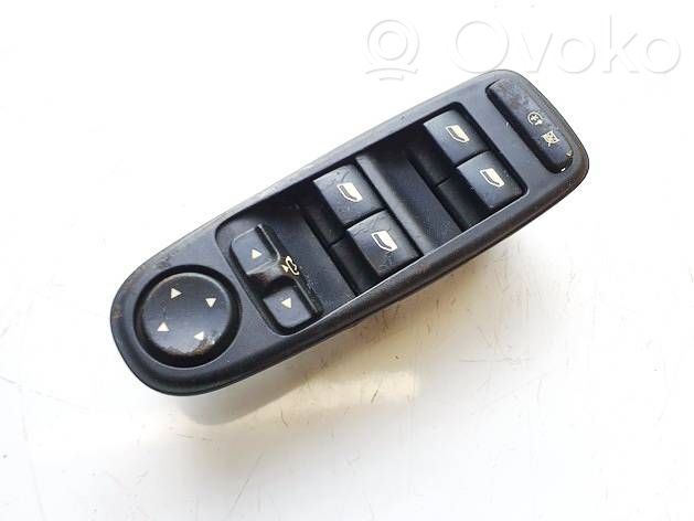 Citroen C4 I Picasso Interruttore di controllo dell’alzacristalli elettrico