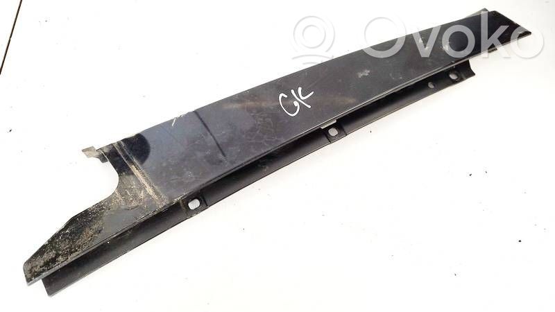 Audi A4 S4 B8 8K Listwa / Uszczelka szyby drzwi tylnych