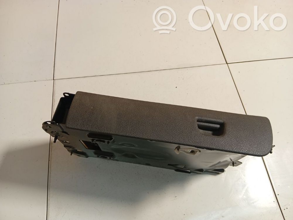 Renault Vel Satis Cutie mănuși 