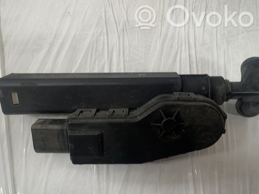 Headlight washer spray nozzle   4E0955966A,4E0955966A,4E0955966A