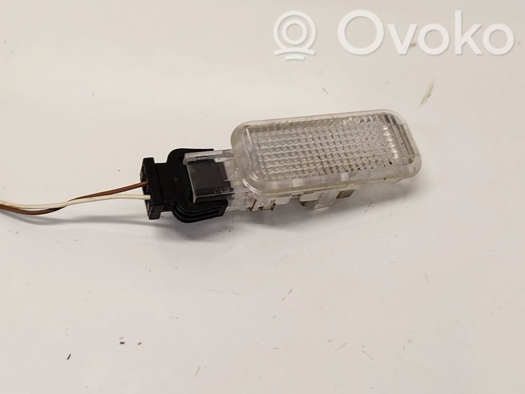 Otras luces interiores   4B0947415,4B0947415,4B0947415