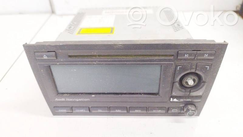 Audi A4 S4 B7 8E 8H Panel / Radioodtwarzacz CD/DVD/GPS 