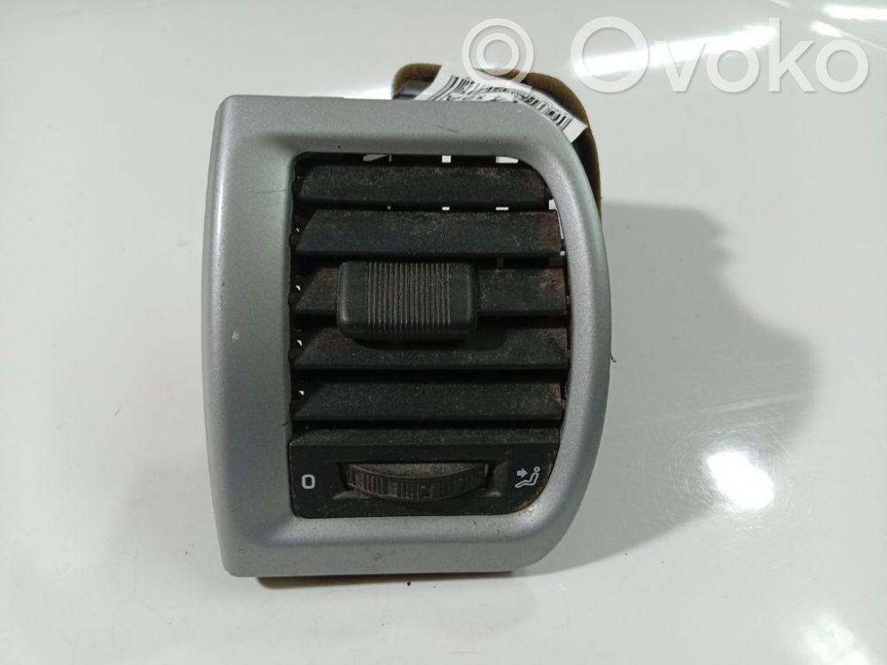 Skoda Fabia Mk2 (5J) Grilă ventilație centrală 