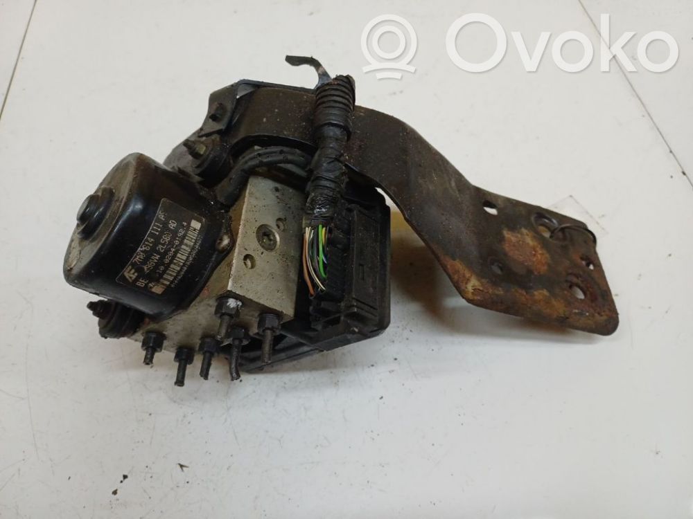 ABS-pumppu   7M0614111AF,2L58B0AD,7M0614111AF,BE38W