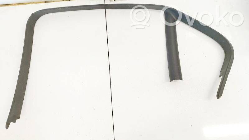 Saab 9-3 Ver2 Verkleidung Türfenster Türscheibe hinten 