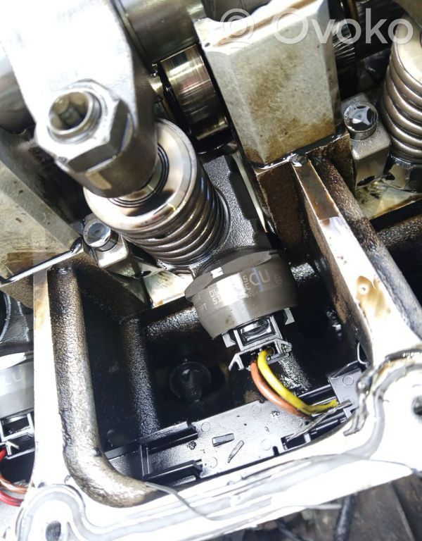 Inyector de combustible   038130073BQ,038130073BQ,038130073BQ