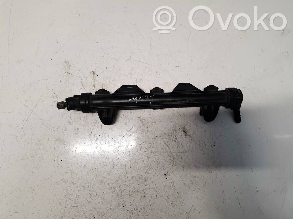 Skoda Roomster (5J) Linea principale tubo carburante