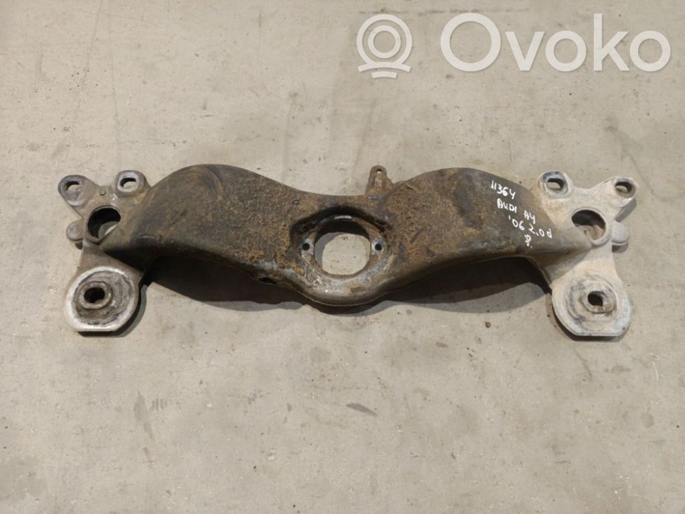 Audi A4 S4 B7 8E 8H Support, suspension du moteur 