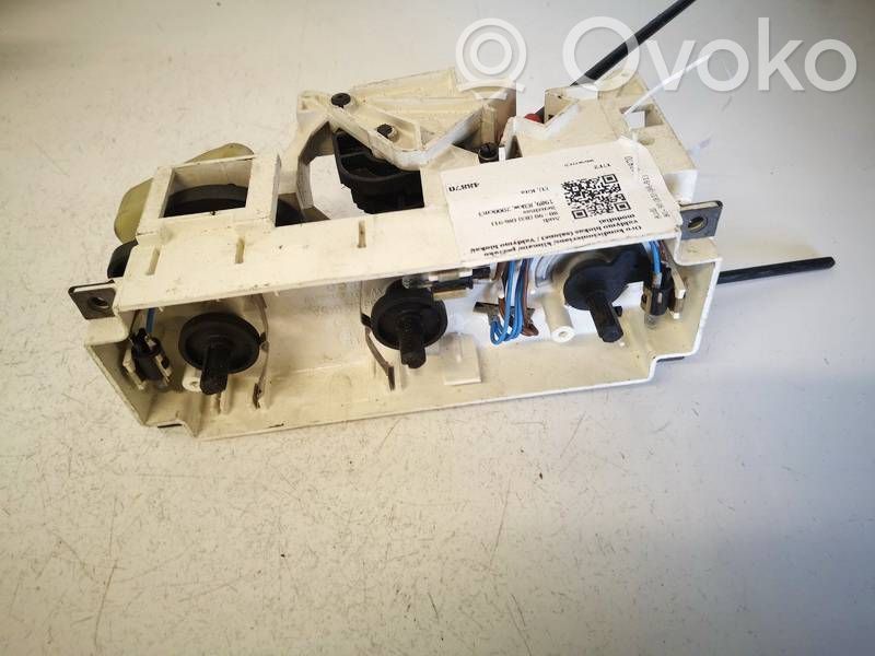 Audi 80 90 B3 Unitate control climatizare 