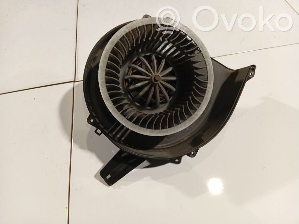 Skoda Fabia Mk2 (5J) Ventilator aerotermă 
