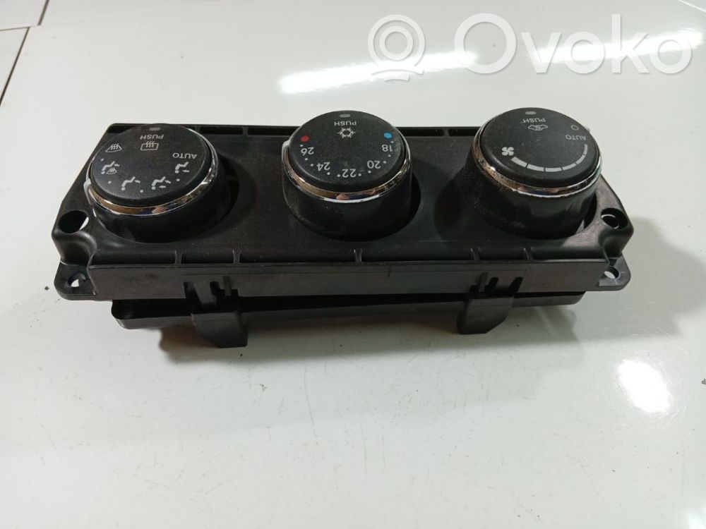 Chrysler Sebring (JS) Panel klimatyzacji 