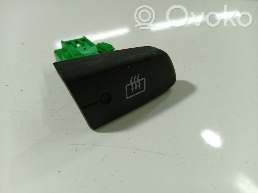 Peugeot 107 Windscreen/window heater switch 
