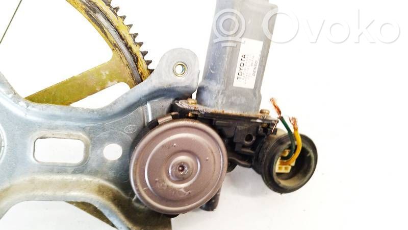 Toyota Camry Motorino alzacristalli della portiera posteriore