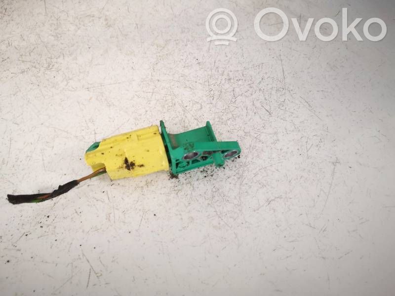 Volkswagen Jetta V Senzor impact/declanșare airbag 