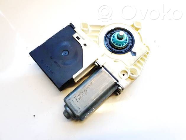 Seat Leon (1P) Motorino alzacristalli della portiera anteriore