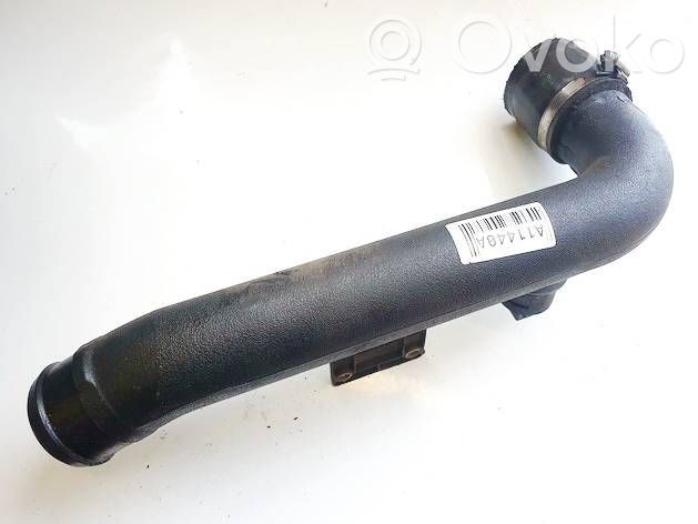 Audi A4 S4 B5 8D Tubo flessibile intercooler 