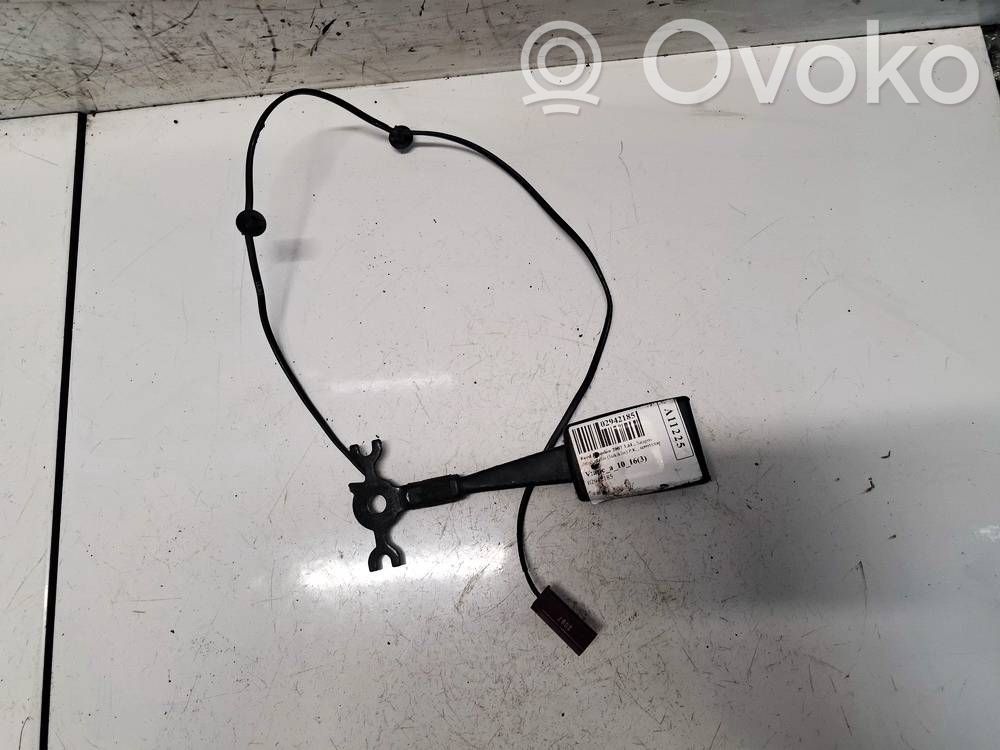 Ford Mondeo MK IV Gurtschloss vorne 