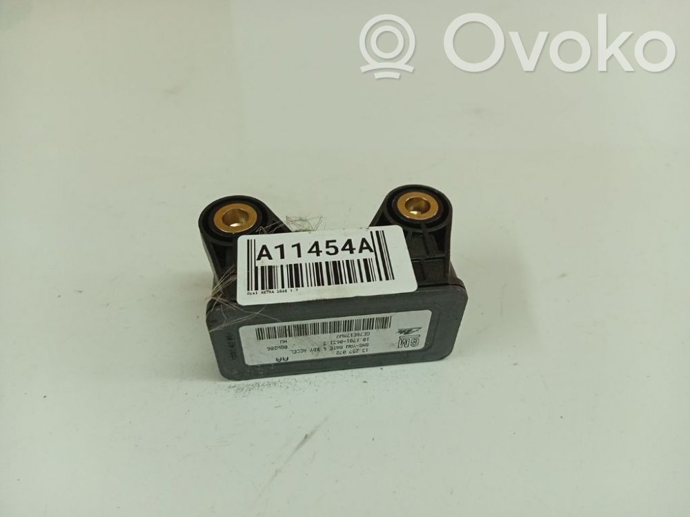 Opel Astra H Sensore di imbardata accelerazione ESP 
