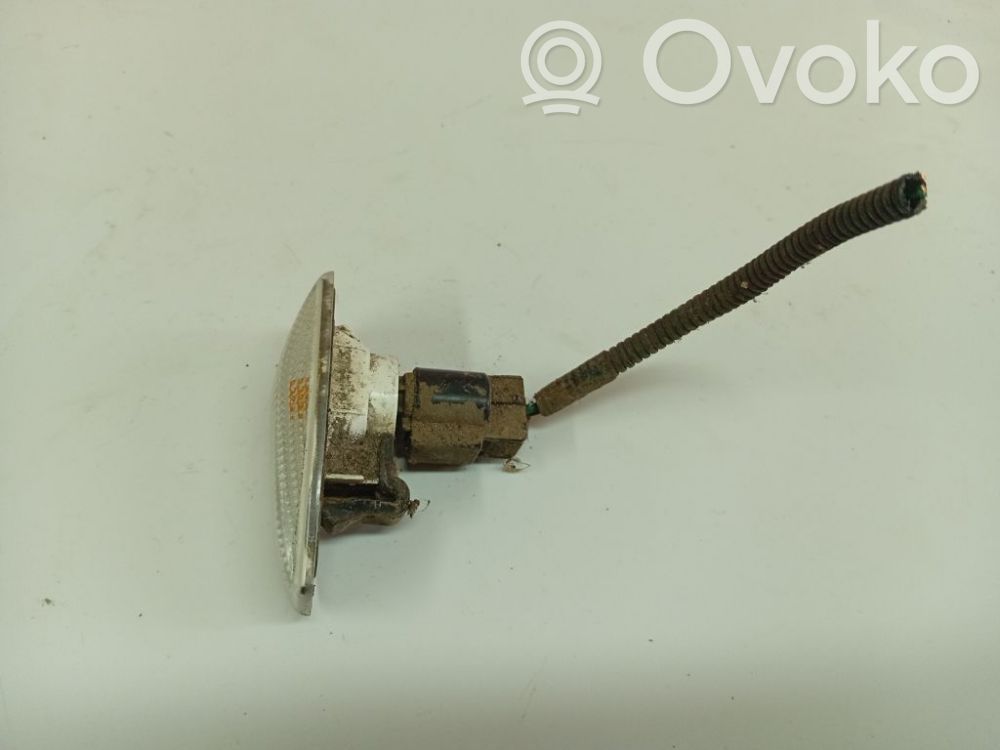 Hyundai Getz Semnalizator bară față 