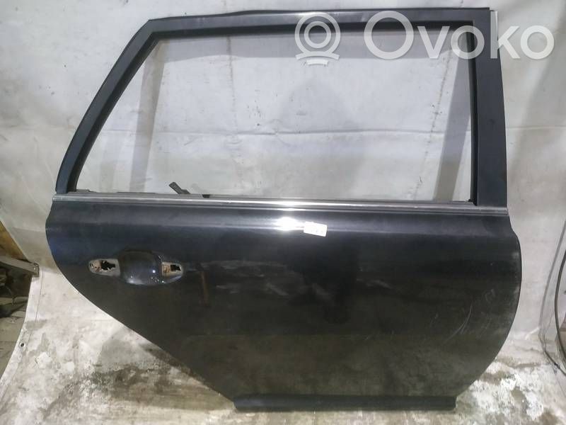 Toyota Avensis T250 Portiera posteriore 