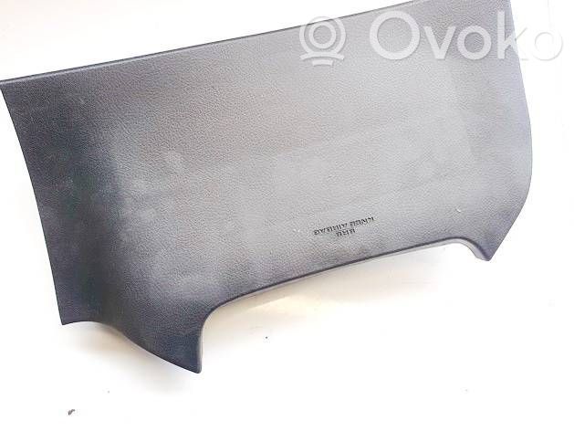 Toyota Verso Airbag per le ginocchia 