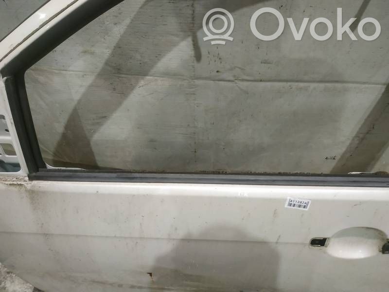 Isuzu D-Max Ornament geam ușă față
