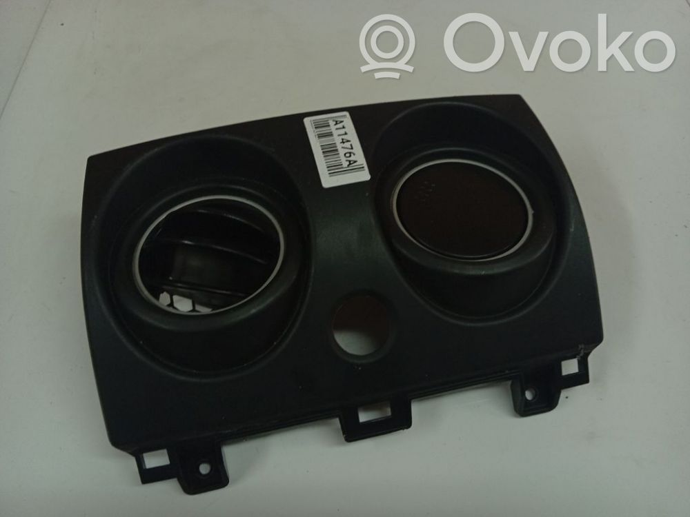Mitsubishi Colt Grilă ventilație centrală 